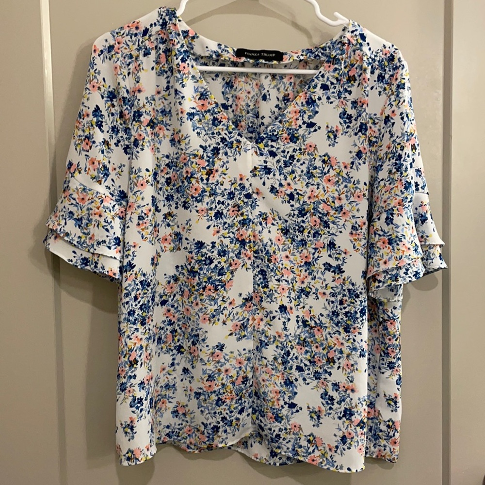 Small Ivanka Trump Blouse